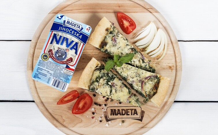 Špenátový quiche s Jihočeskou nivou